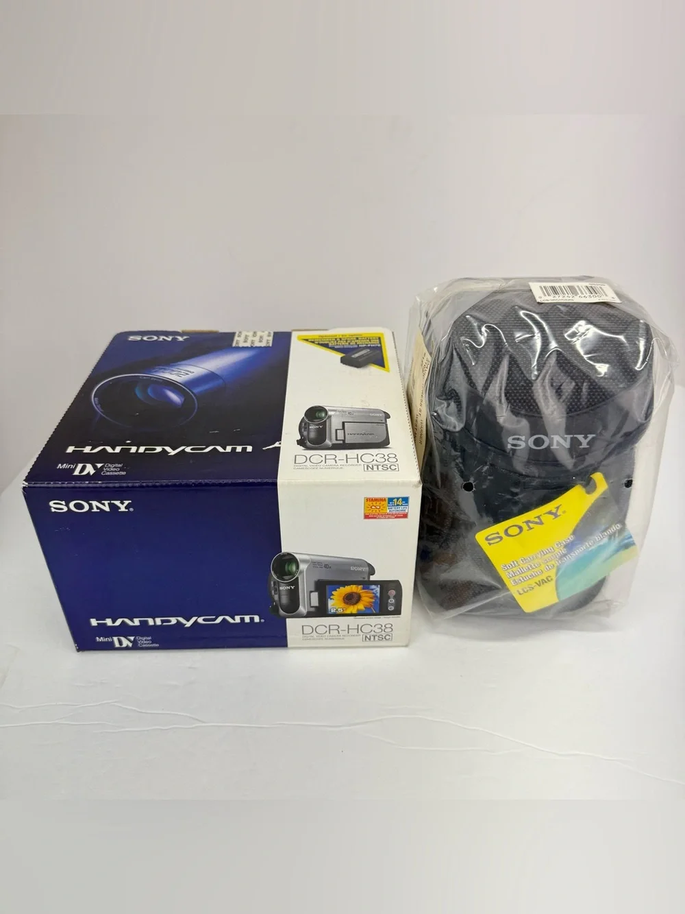 Sony DCR-HC38 MiniDV Handycam Camcorder with 40x Optical Zoom NEW Sealed